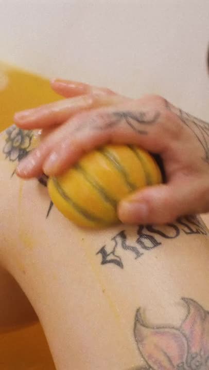 Lush Pumpkin — Scrubee - Image 2