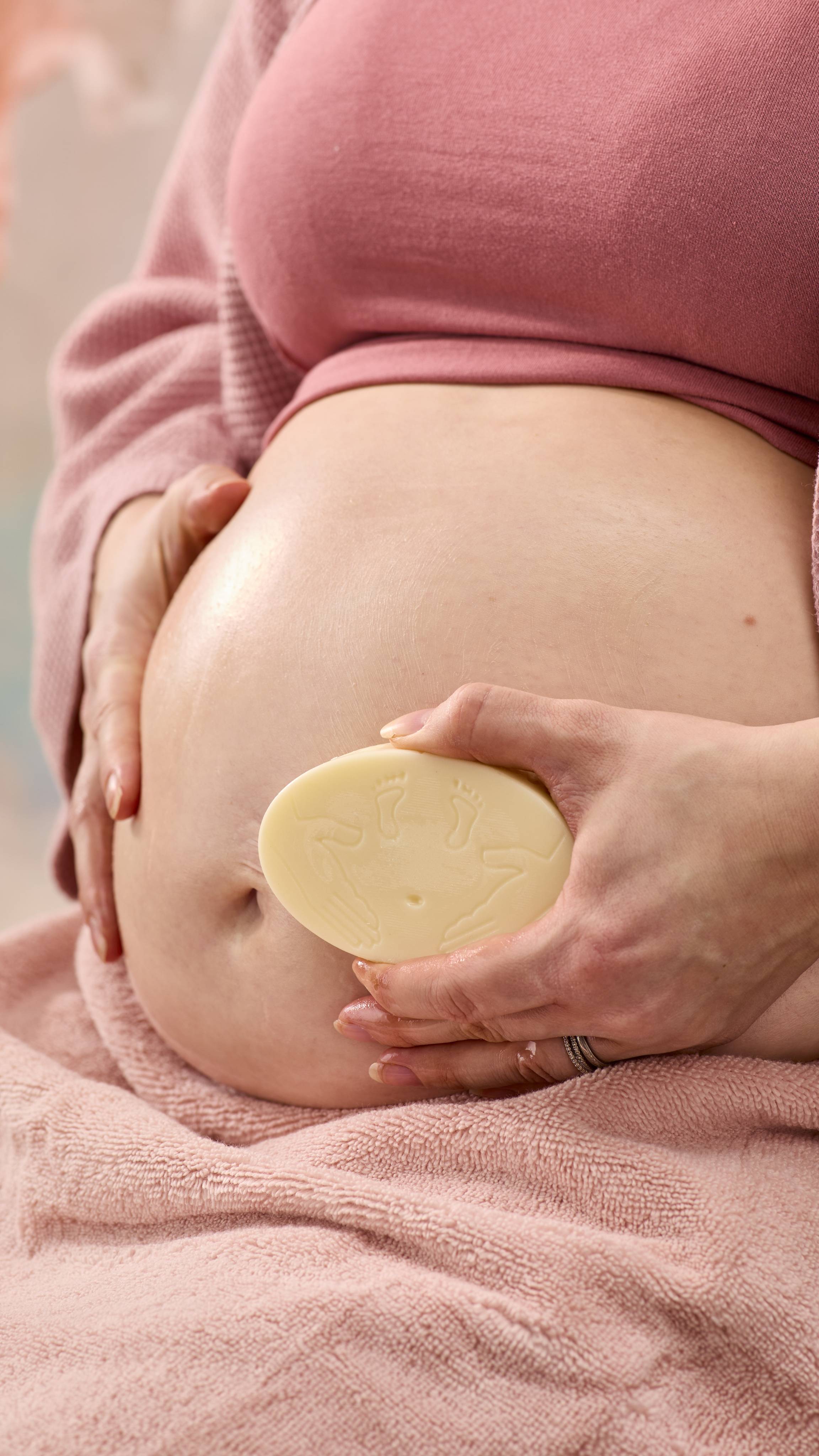 Lush The Bump — Bar - Image 4