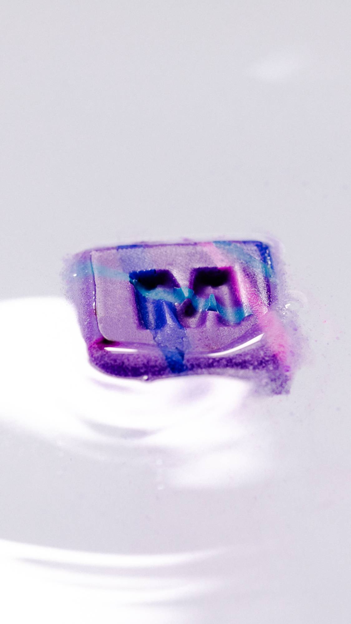 Lush Sleepy — Melt - Image 2
