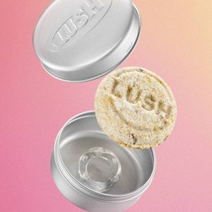 Lush Soak And Float — Shampoo