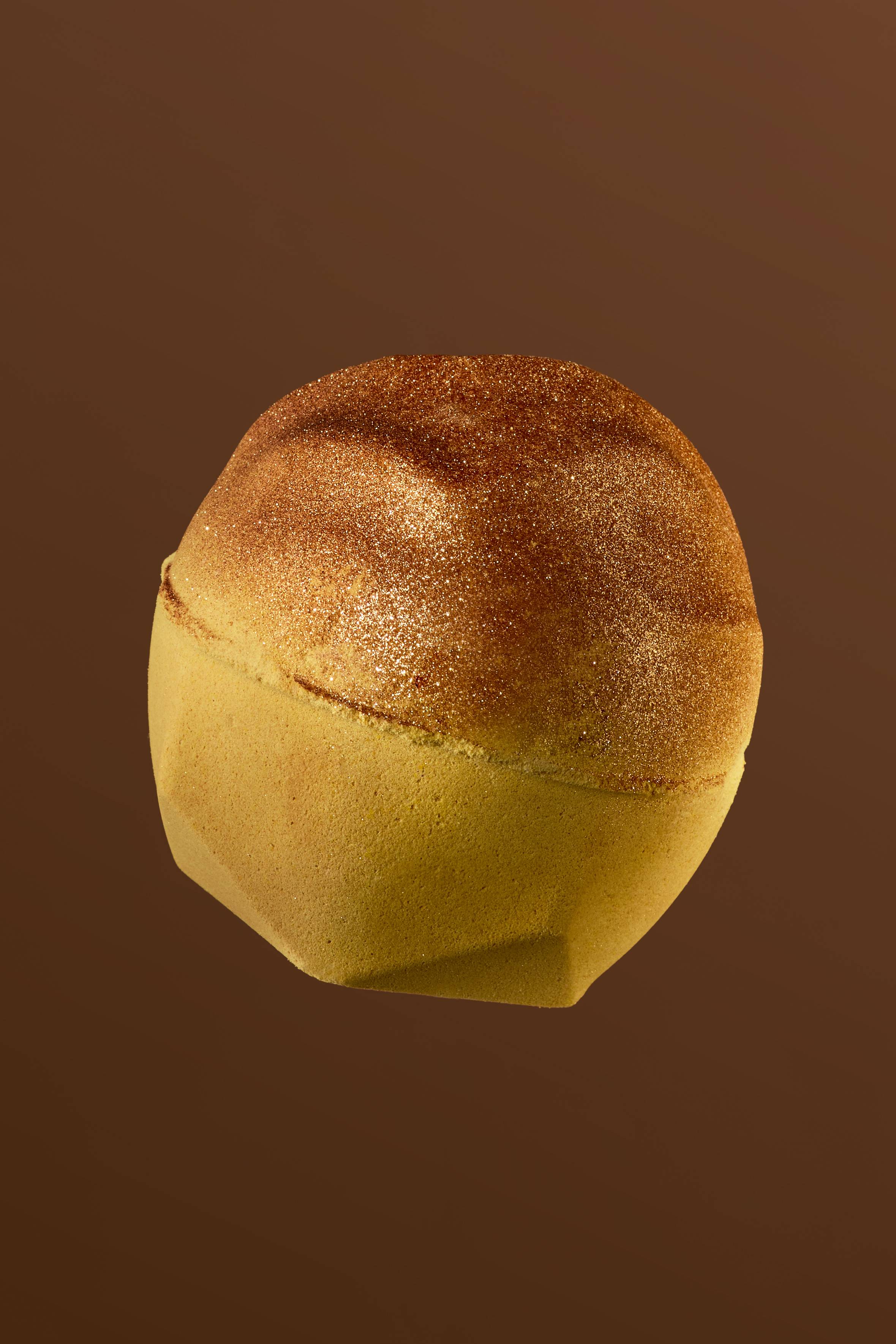 Lush Book A Bath: Sticky Dates - Image 2