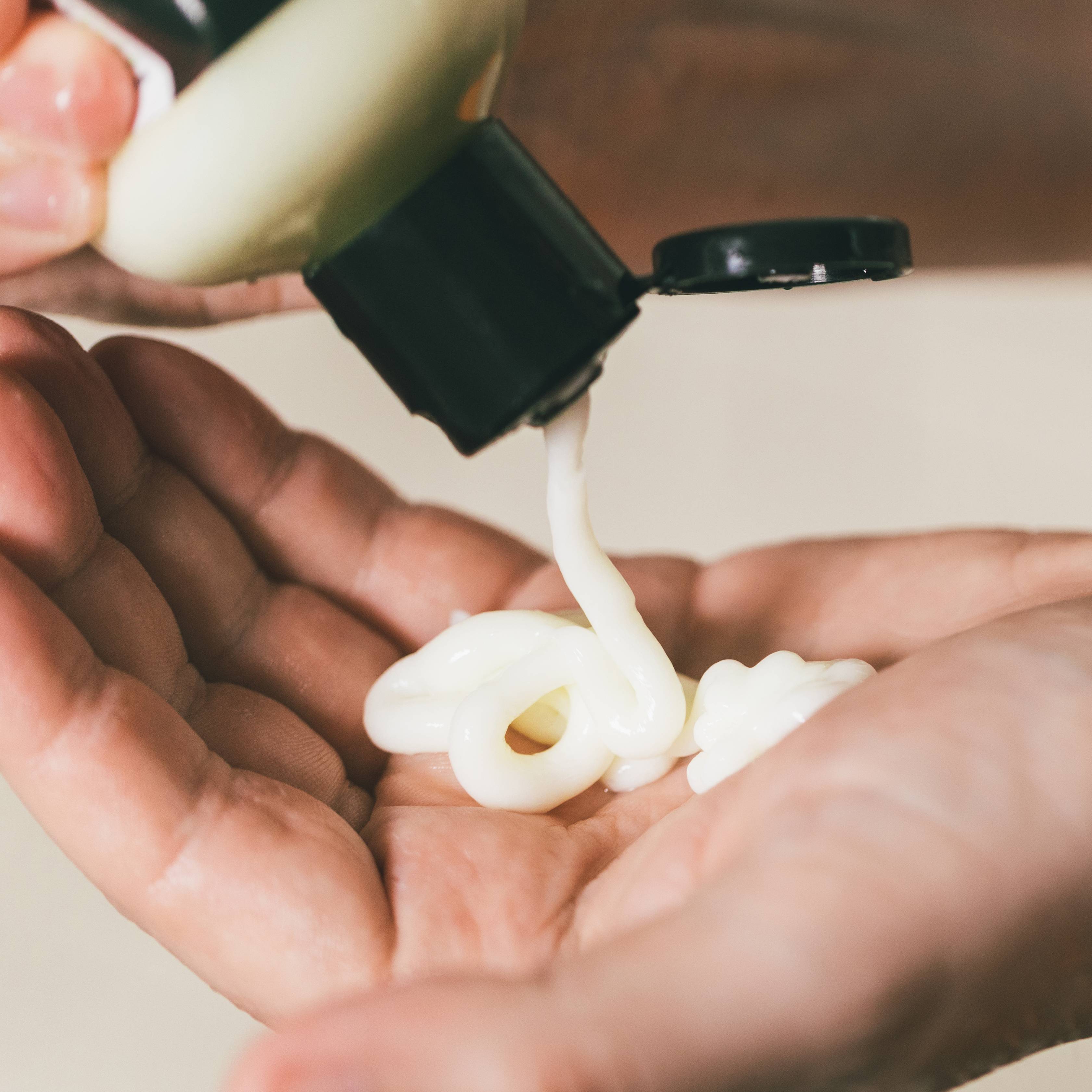Lush Happy Happy Joy Joy — Conditioner - Image 2
