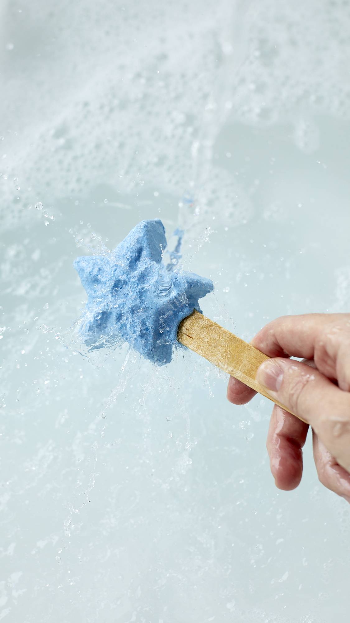 Lush Frozen — Wand - Image 3