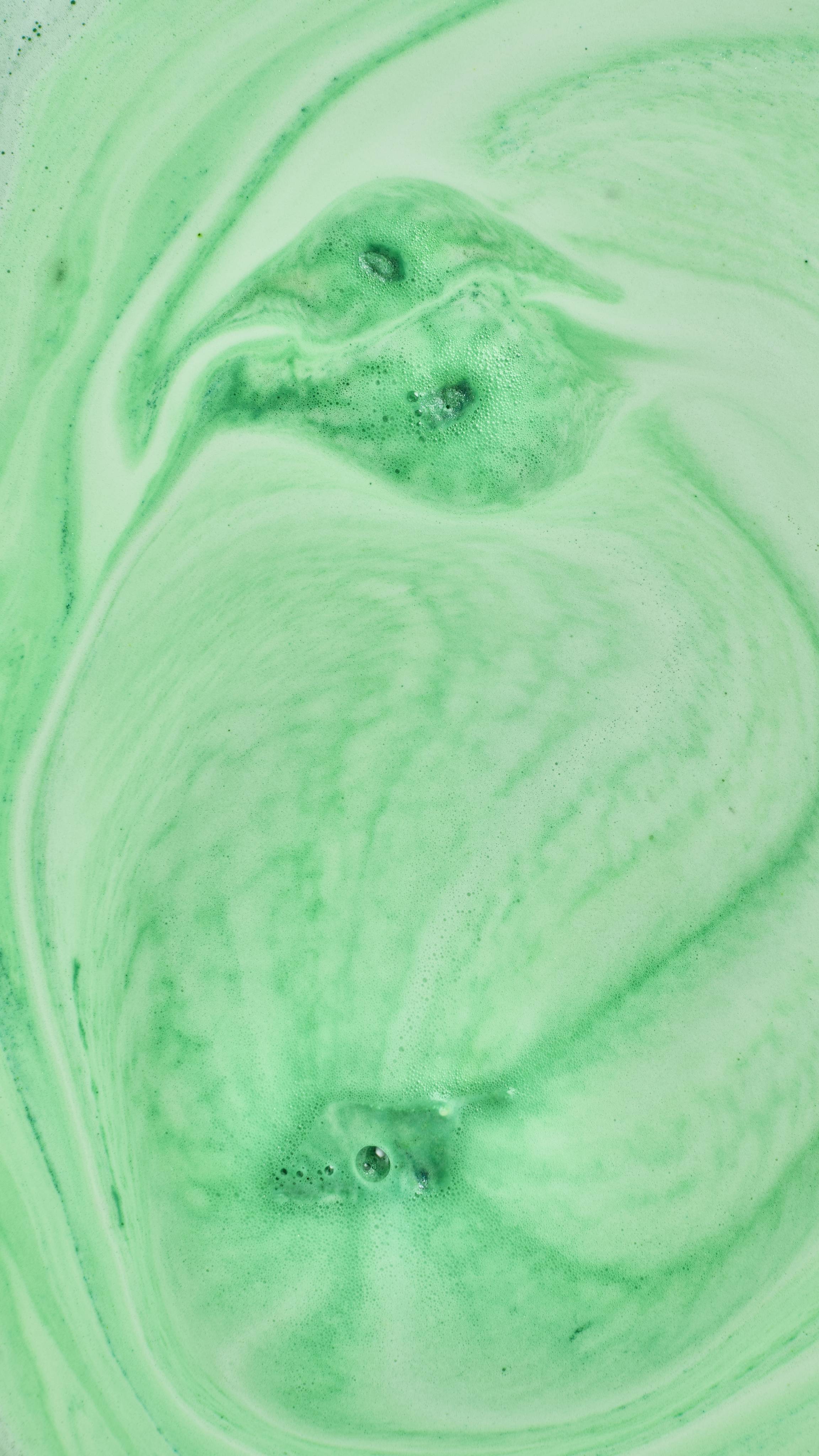 Lush Monster Scare Bear — Bomb - Image 5