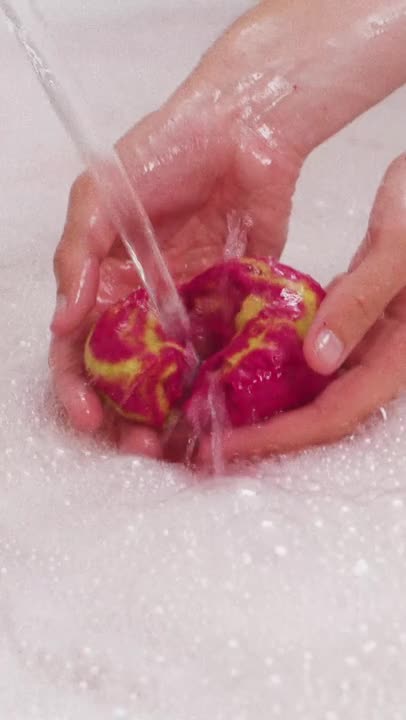 Lush Lord of Misrule — Bar - Image 2