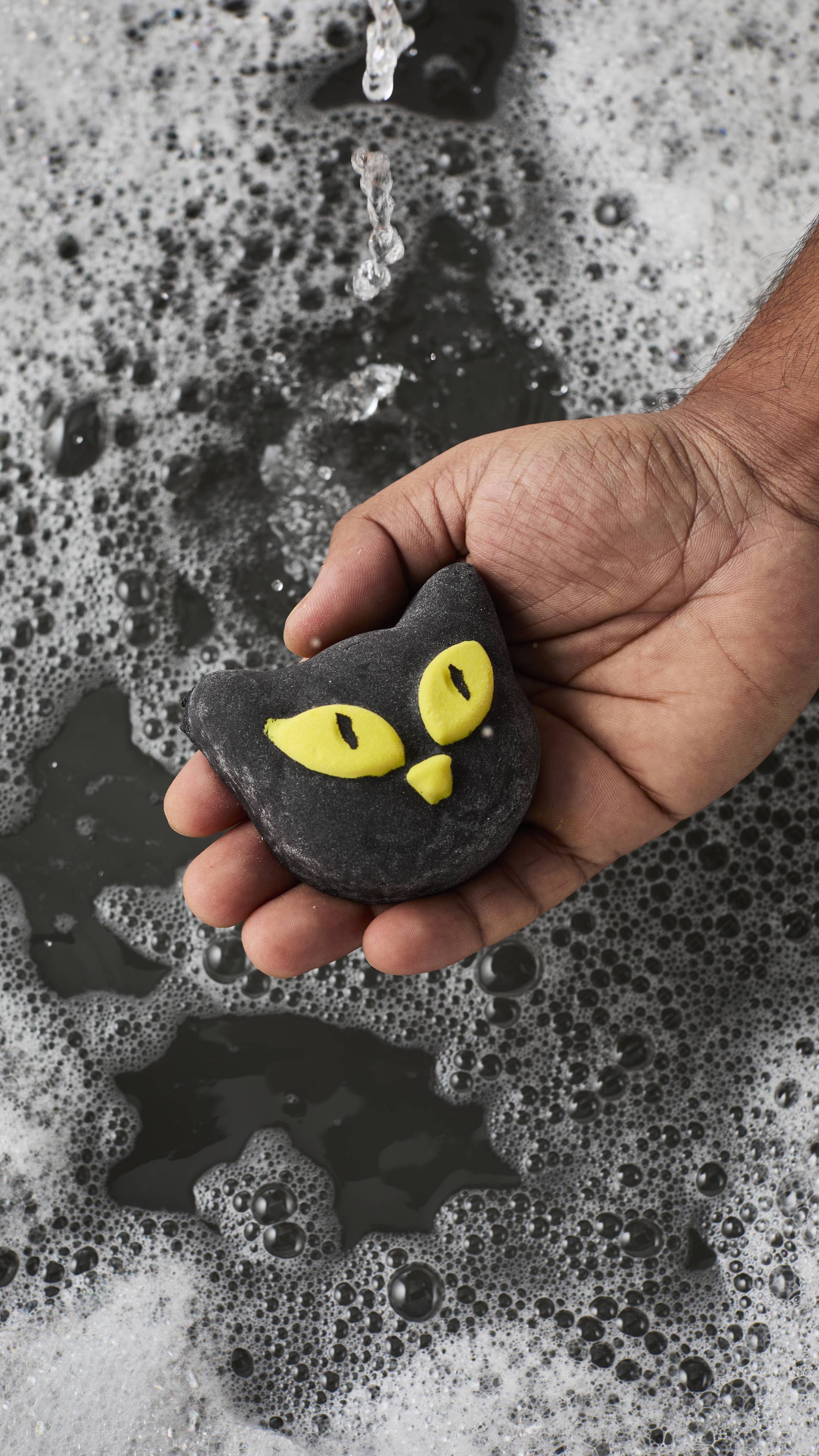 Lush Bewitched — Bar - Image 3