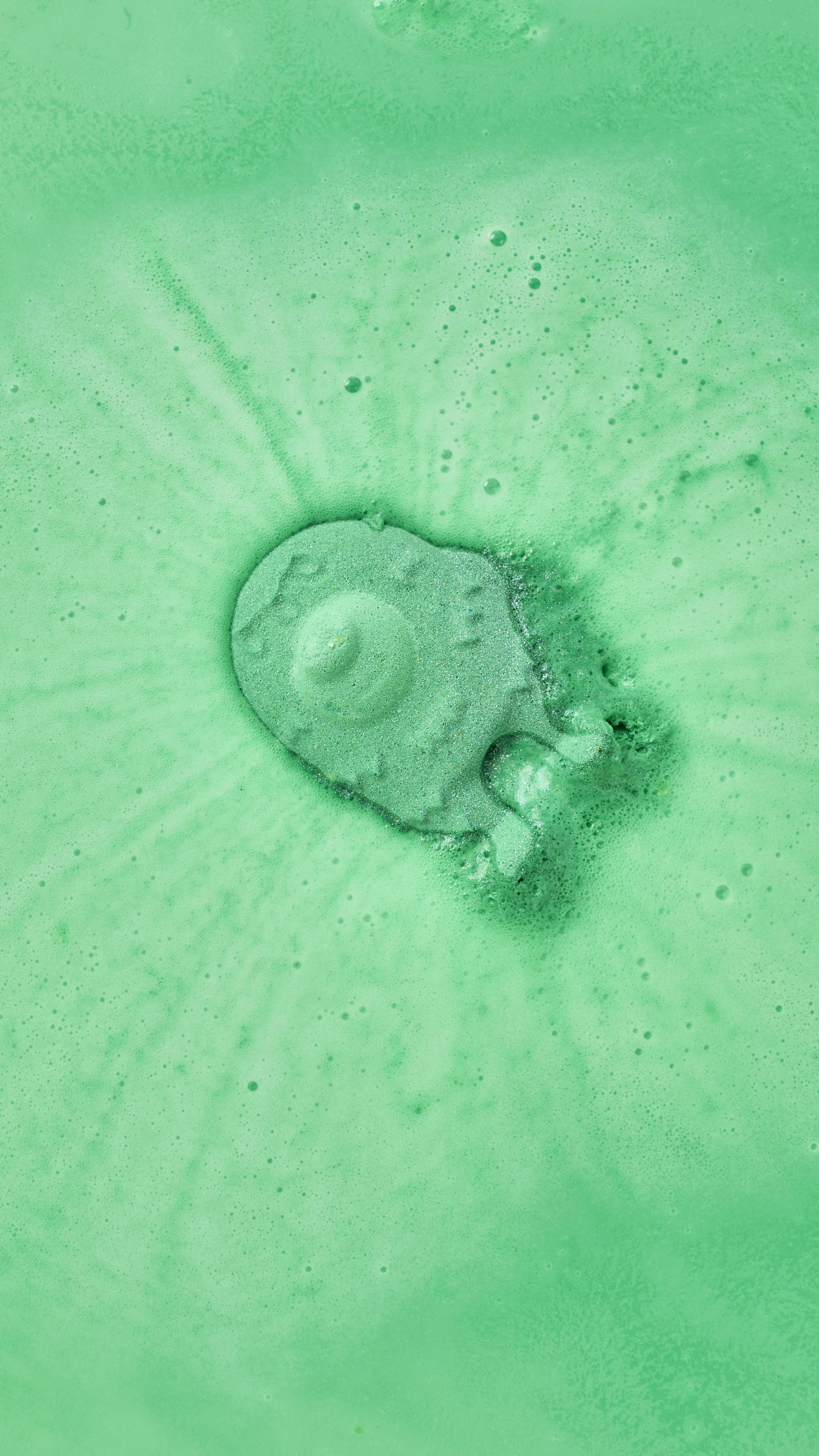 Lush Monster Scare Bear — Bomb - Image 4