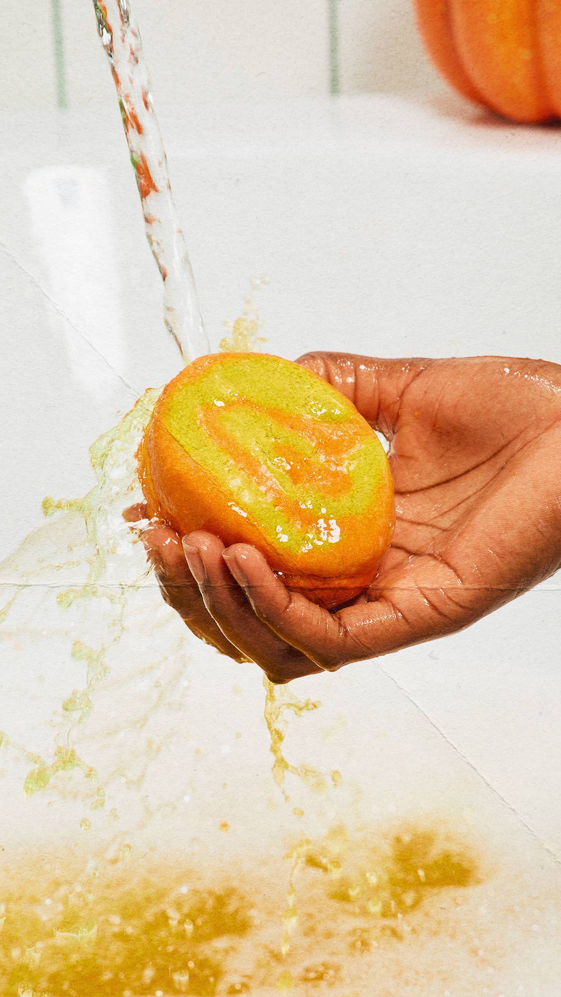 Lush Swirly Pumpkin — Bar - Image 4