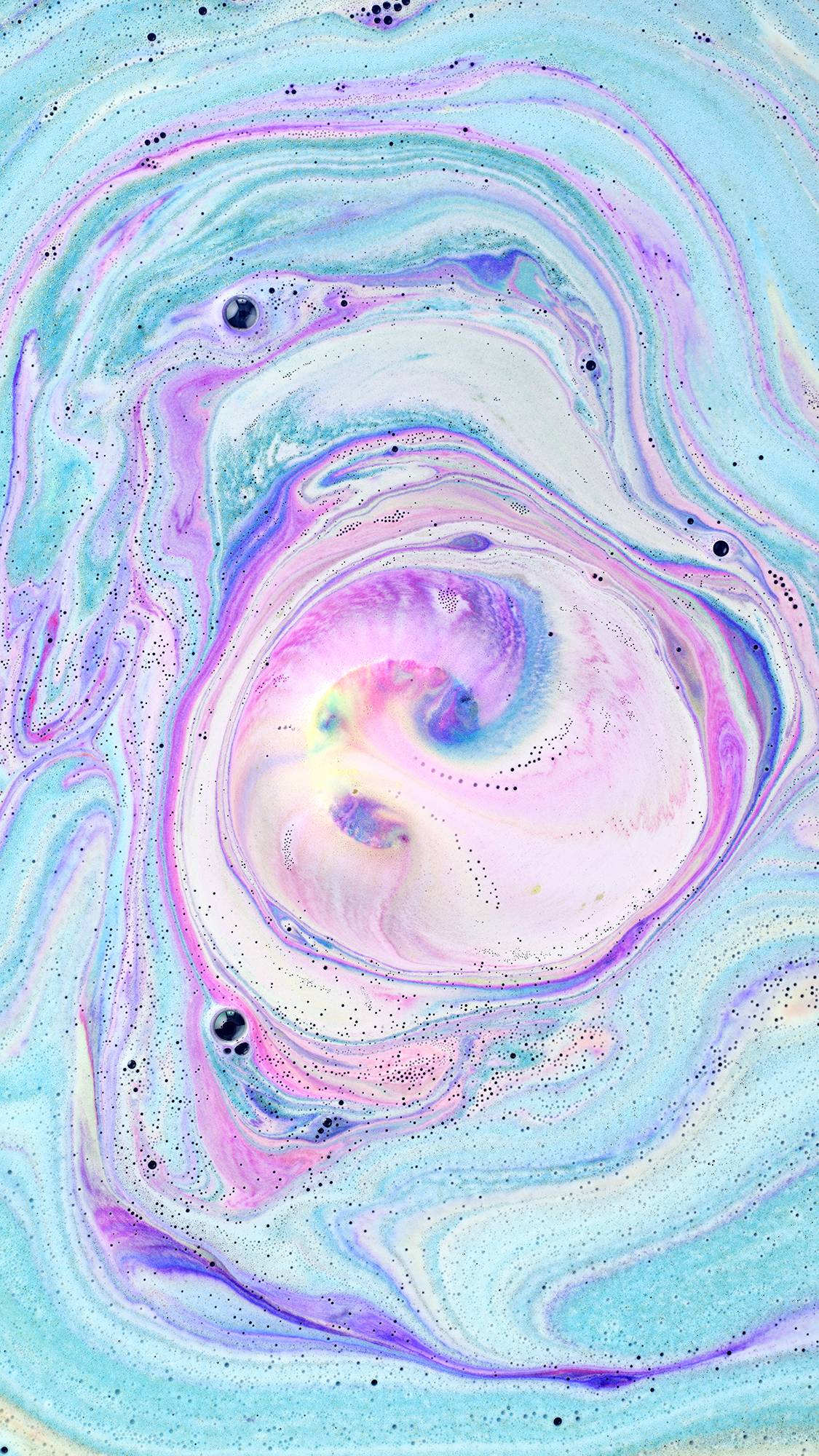 Lush Intergalactic — Bath Bomb - Image 5